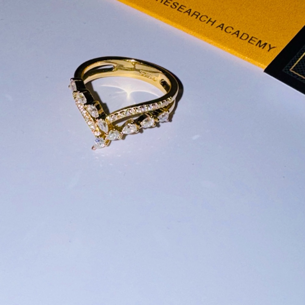 14k Yellow Gold Vermeil VVS GRA CERTIFIED ring, Size 9, 100% Pass Diamond tester - Picture 4 of 8